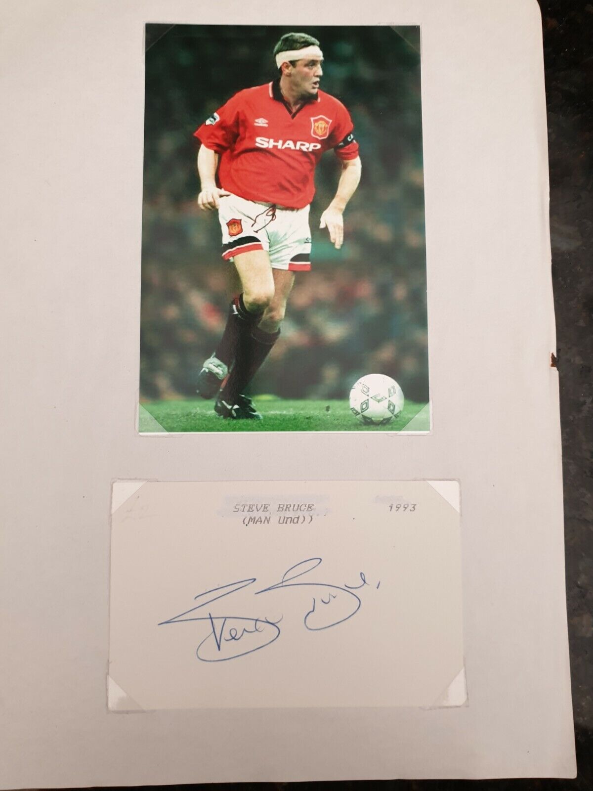 Manchester United Legend Steve Bruce Hand Signed Card And Photo Poster painting