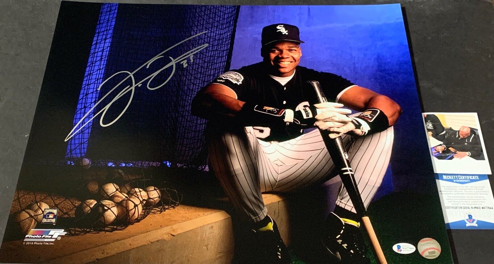 Frank Thomas White Sox Autographed Signed 16x20 Photo Poster painting Beckett WITNESS COA 5