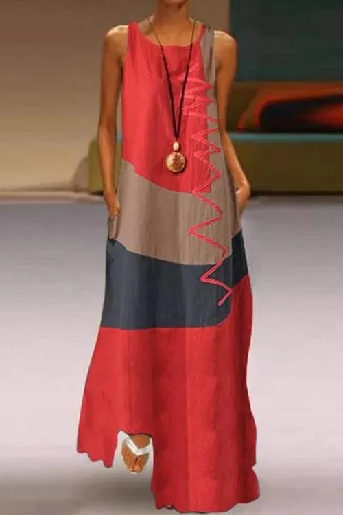 Fashion Show Stitch Maxi Dress