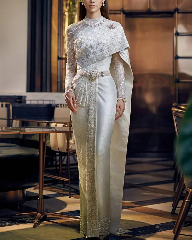  Women's fashionable and elegant slim fit dress