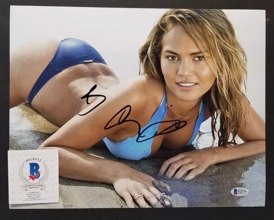 CHRISSY TEIGEN Signed Autographed AUTHOR & MODEL 11x14 Photo Poster painting. BAS BECKETT