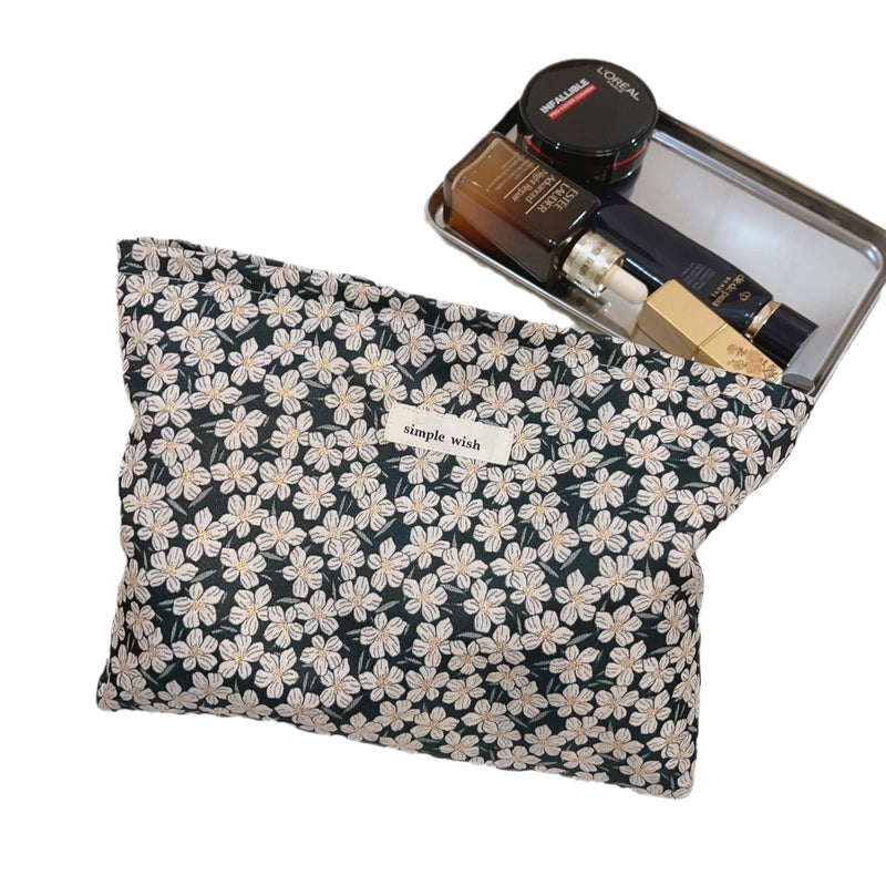 Classic Style Ditsy Floral Canvas Square Makeup Bags