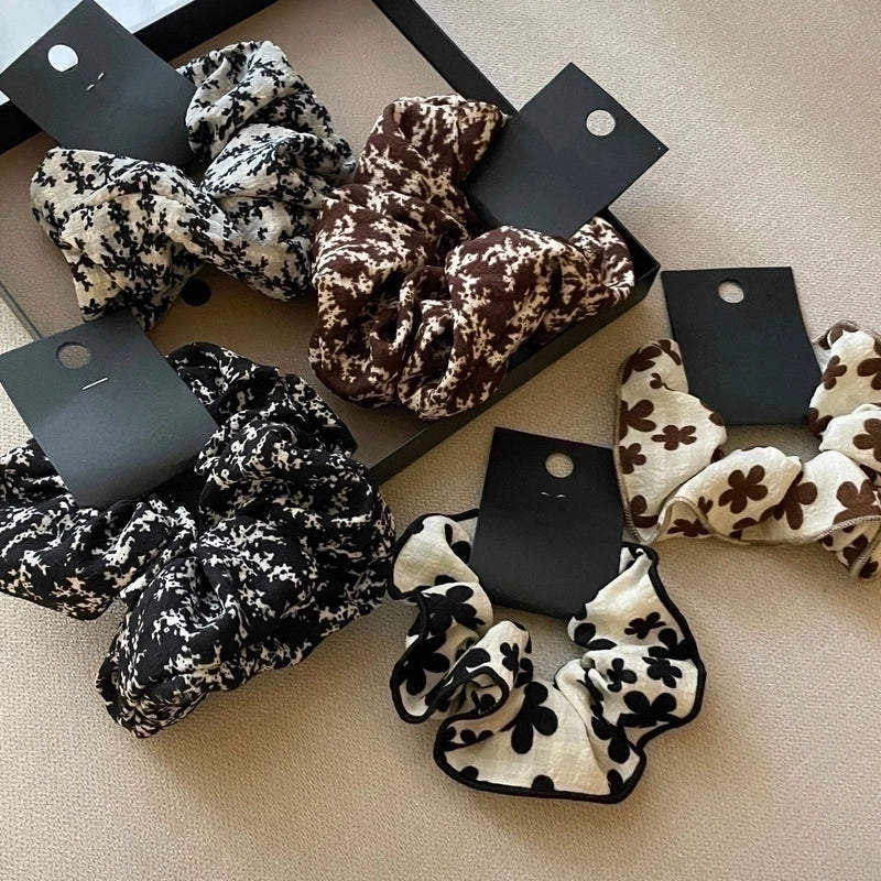 Elegant Lady Flower Cloth Hair Tie