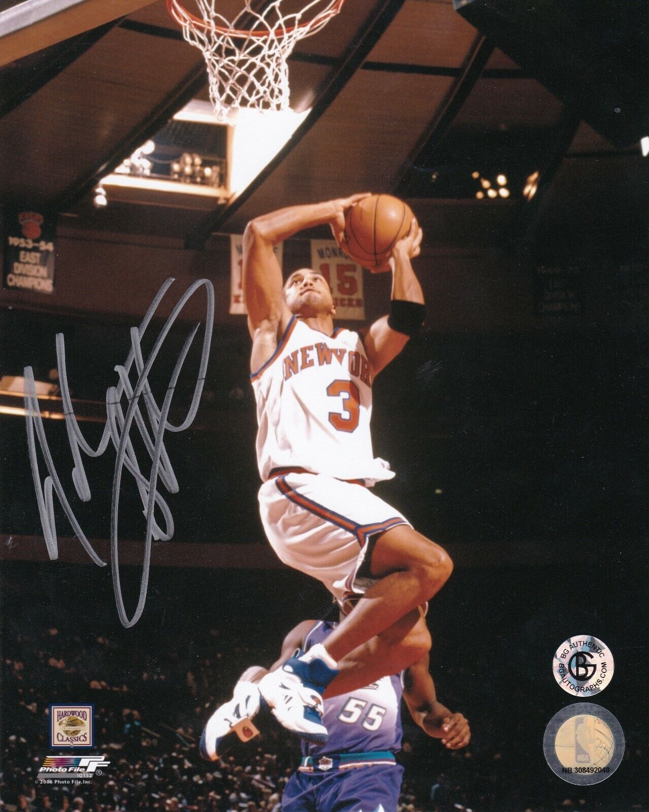 JOHN STARKS NEW YORK KNICKS ACTION SIGNED 8x10