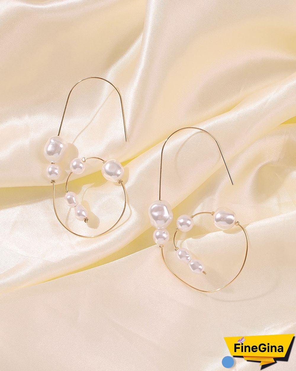 1Pair Asymmetrical Beaded Abstract Earrings