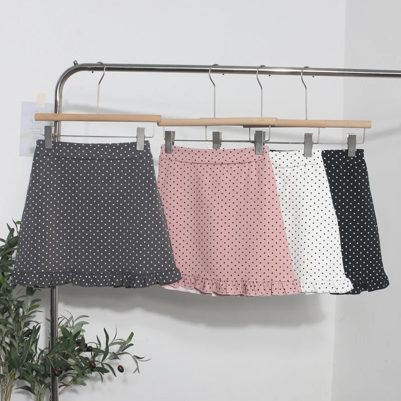 Uveng Real Shooting Wooden Ear Wave Half Dress Girl Spring 2025 New Retro Korean Version Of High-Rise Thin A Word Short Skirt 8931