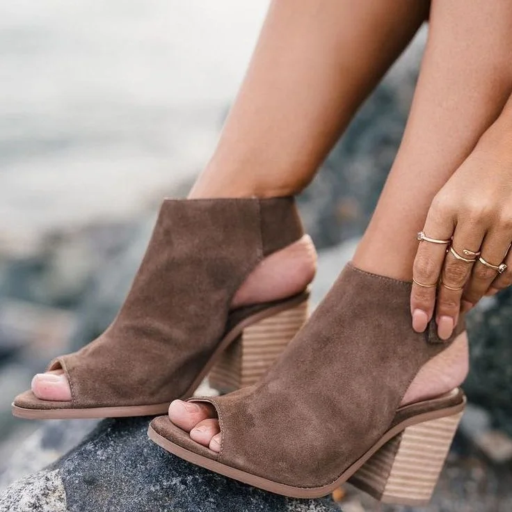 Brown Suede Chunky Heel Ankle Boots with Peep Toe and Slingback Vdcoo