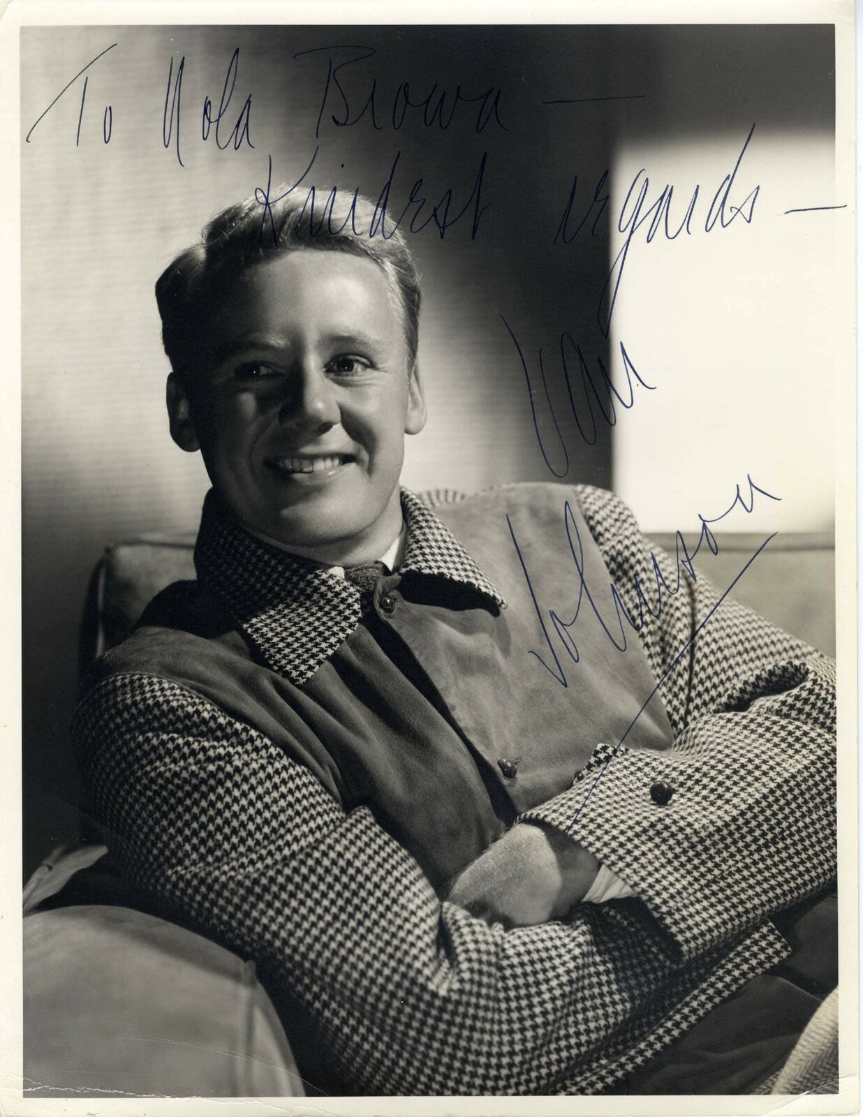 Van Johnson (+) autograph, signed OVERSIZED vintage Photo Poster painting