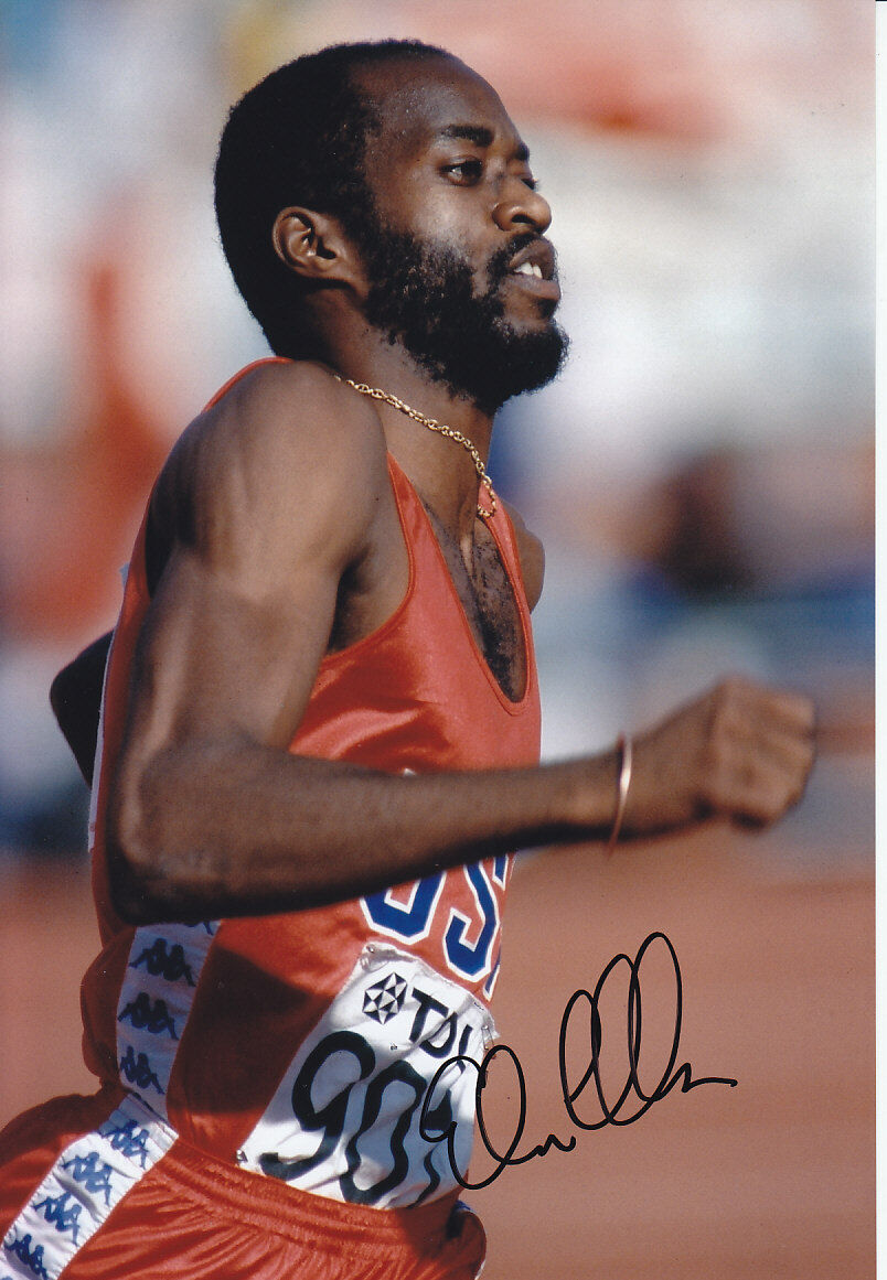 Edwin Moses Hand Signed 1983 Photo Poster painting 12x8 1