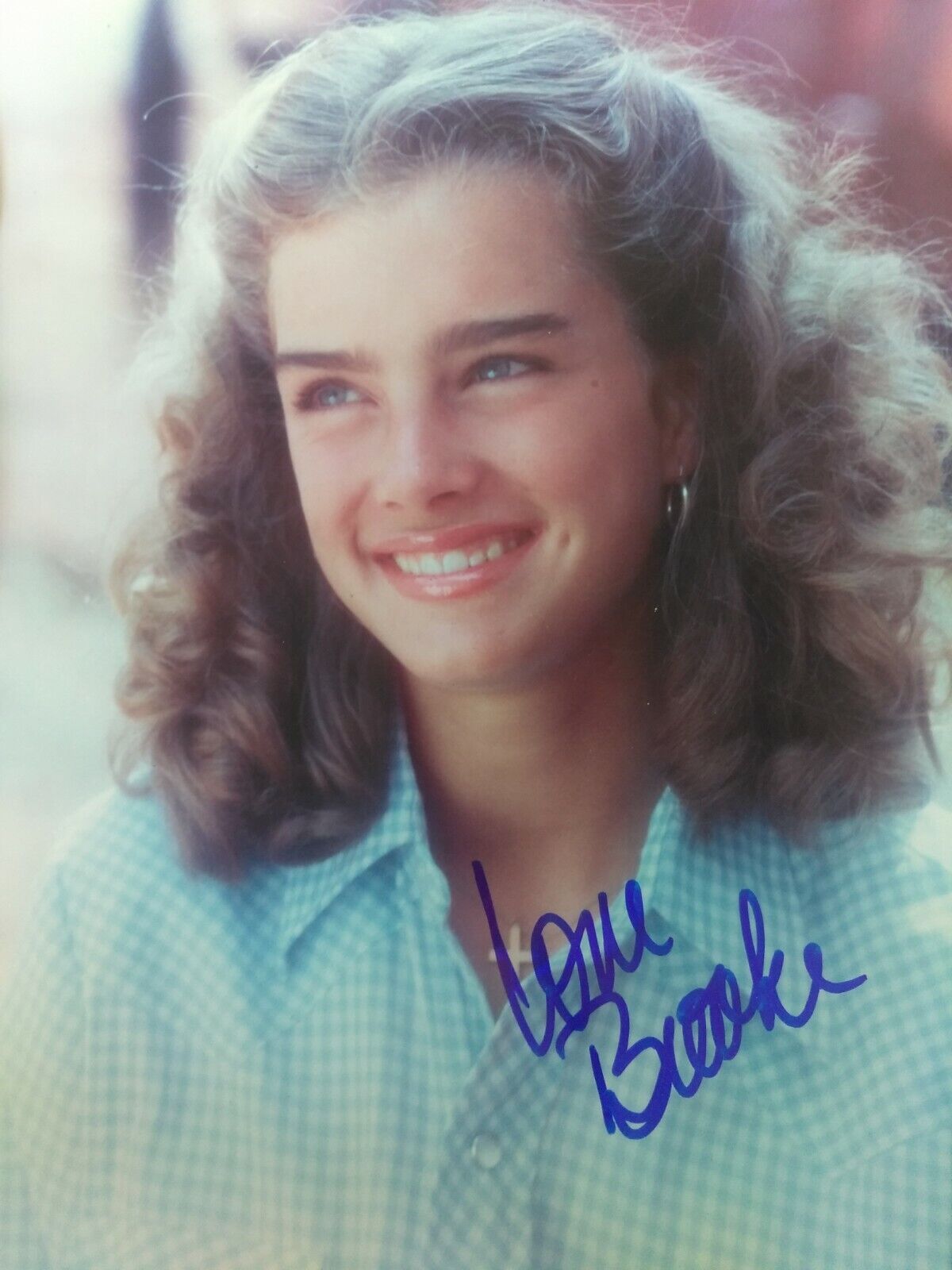 Brooke Shields - signed 8x10