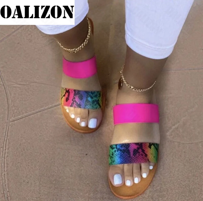 Fashion 2021 Summer New Women's Slippers Flip Flops Female Slides Beach Shoes Women Open Toe Flats Sandals Slippers Shoes Femme