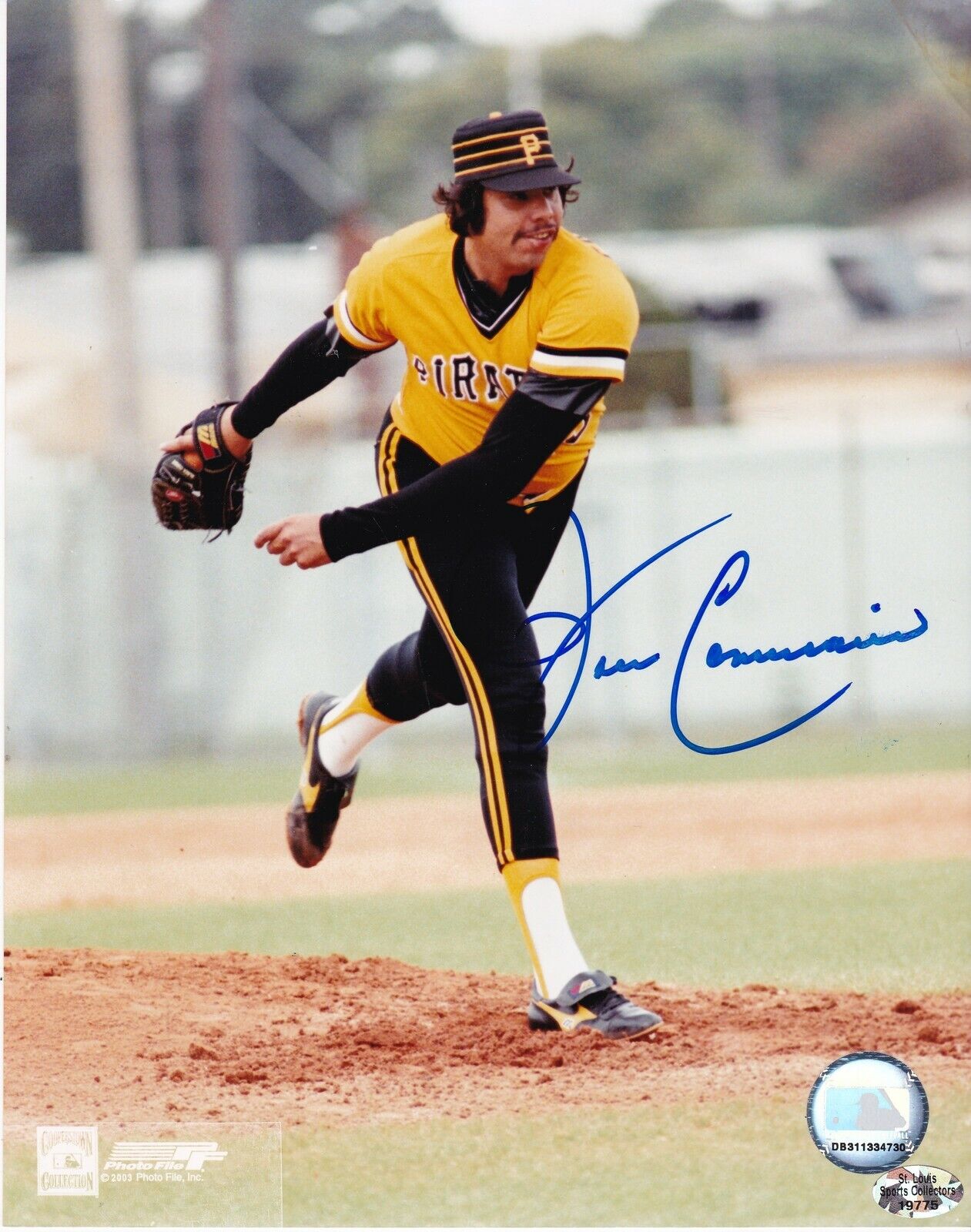 JOHN CANDELARIA PITTSBURGH PIRATES ACTION SIGNED 8x10