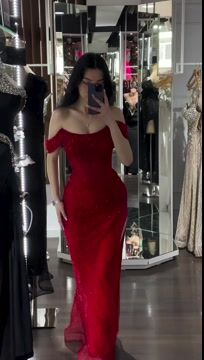 Lisliy Charming Red Sparkling Off-The-Shoulder Split Strapless Prom Dress 