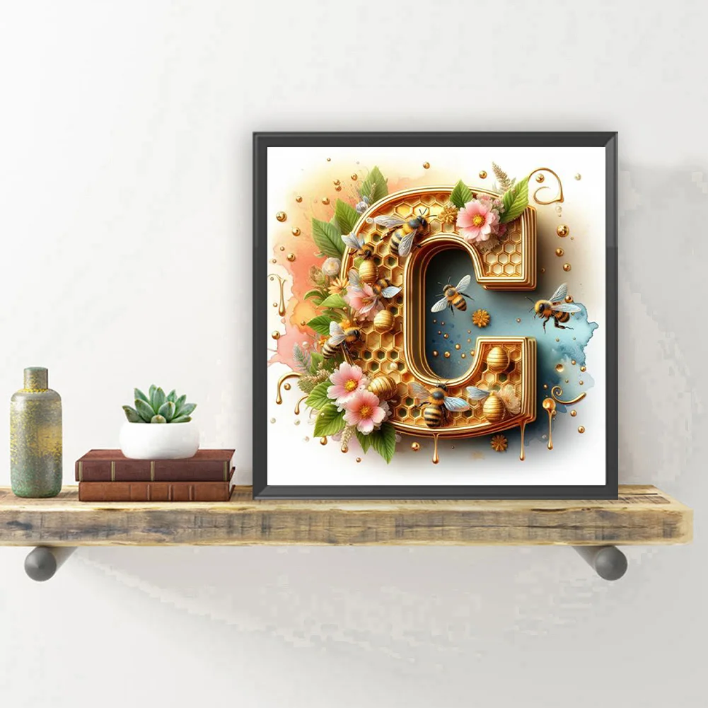 Full Round Diamond Painting 30*30cm - Bee Letter C