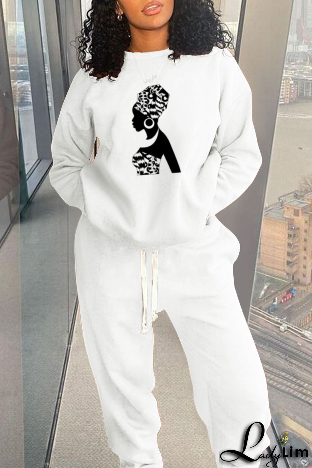 White Street Vintage Print Patchwork O Neck Tops