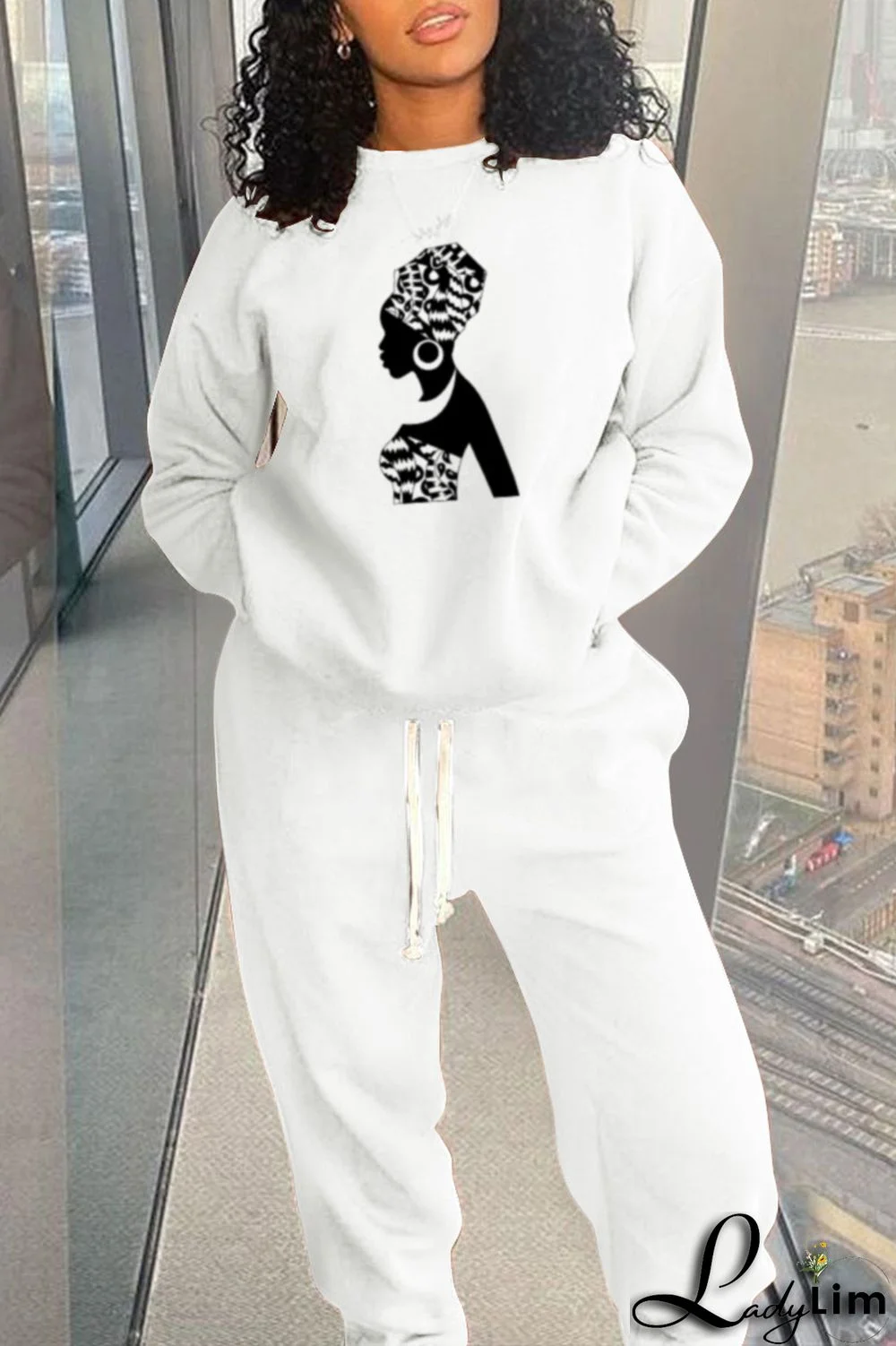 White Street Vintage Print Patchwork O Neck Tops