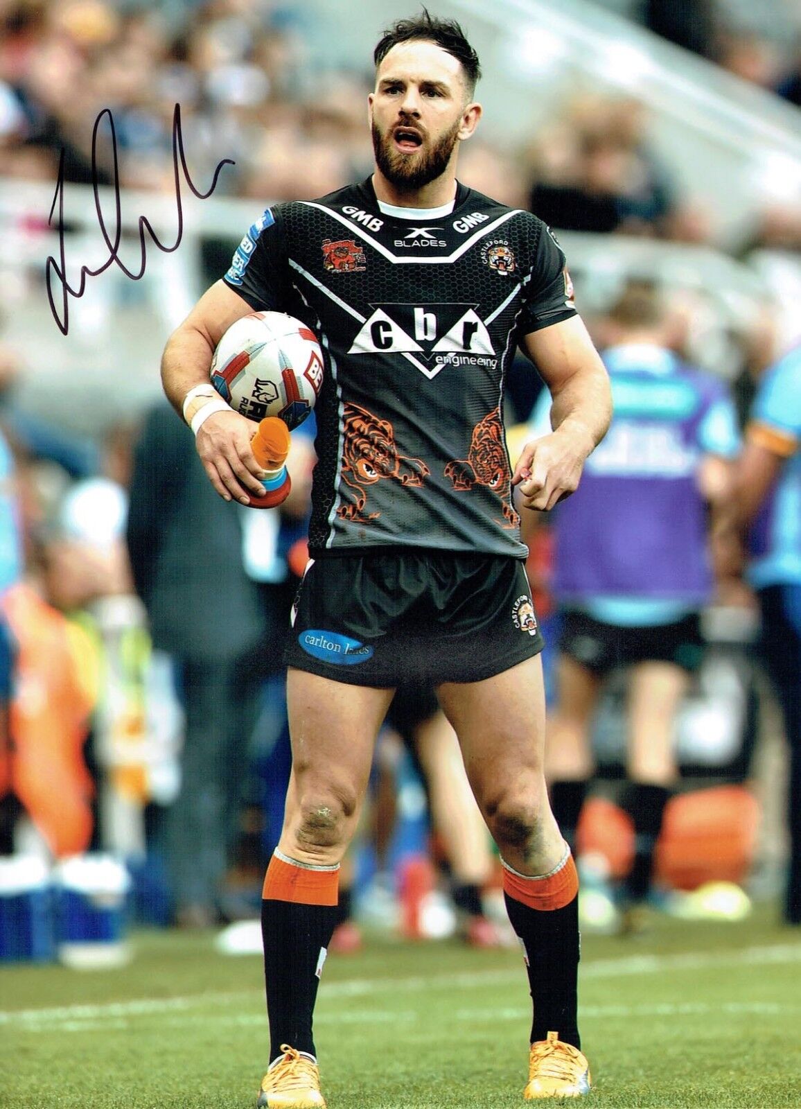 Luke GALE Castleford Tigers Rugby Signed Autograph 16x12 Photo Poster painting 1 AFTAL COA