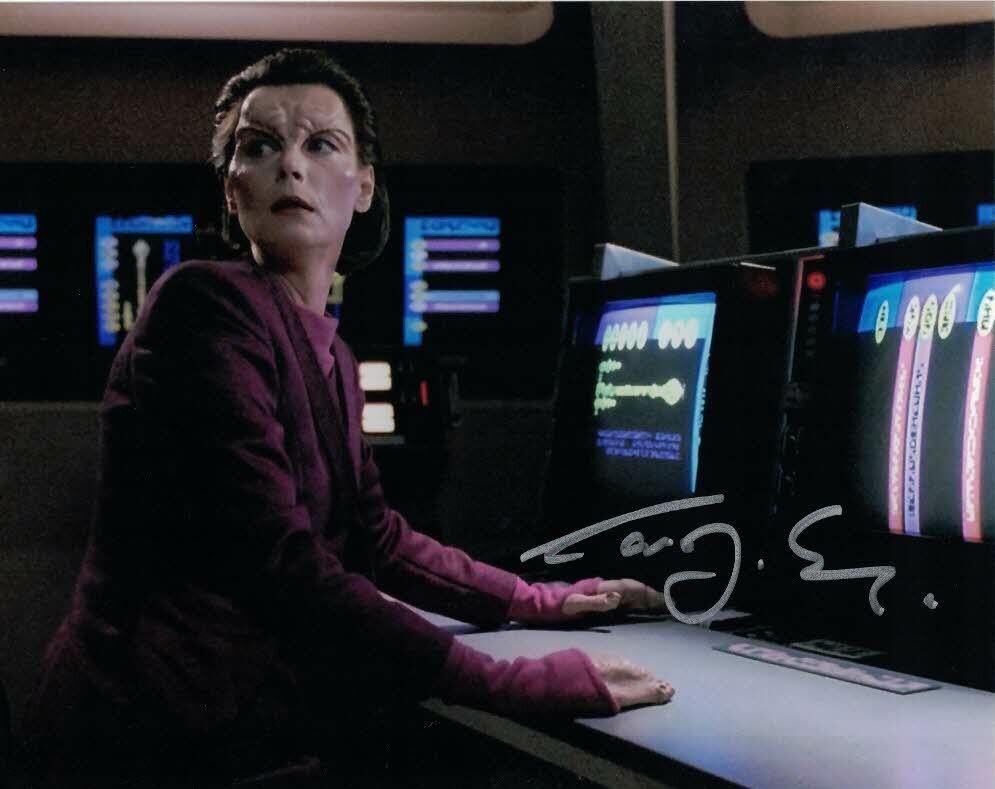 CAROLYN SEYMOUR - Mirasta Yale TNG: First Contact