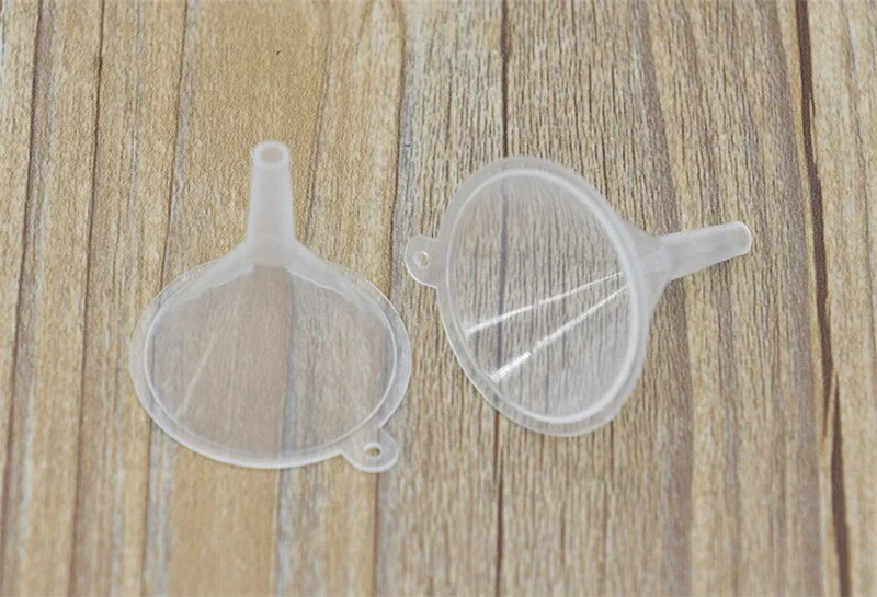 10pcs mini transparent plastic funnel Hopper Kitchen cooking Accessories gadgets perfume emulsion Packing auxiliary tool
