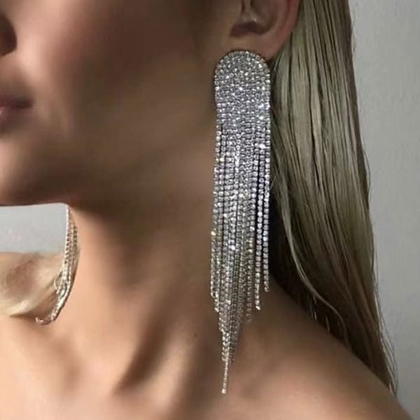 Rhinestone On-trend Irregular Tassel Earrings
