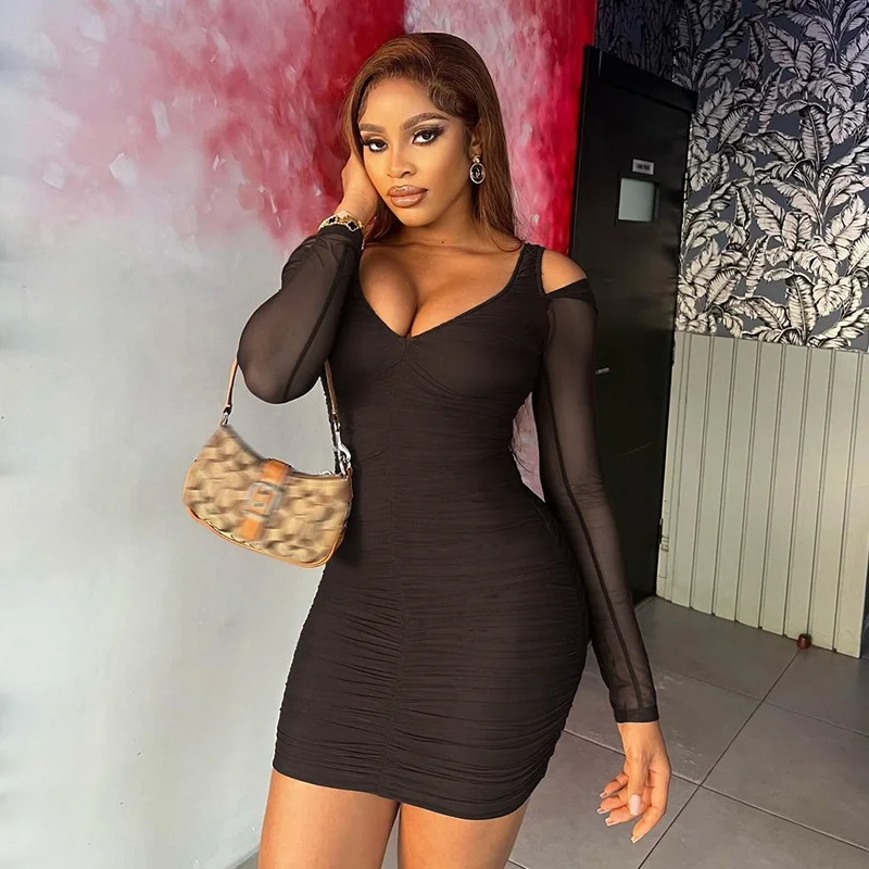 Deep V Neck Off Shoulder Bodycon Mini Dress Women Long Sleeve Ruched Slim Robe Festival Rave Outfits 2023 Spring Fall