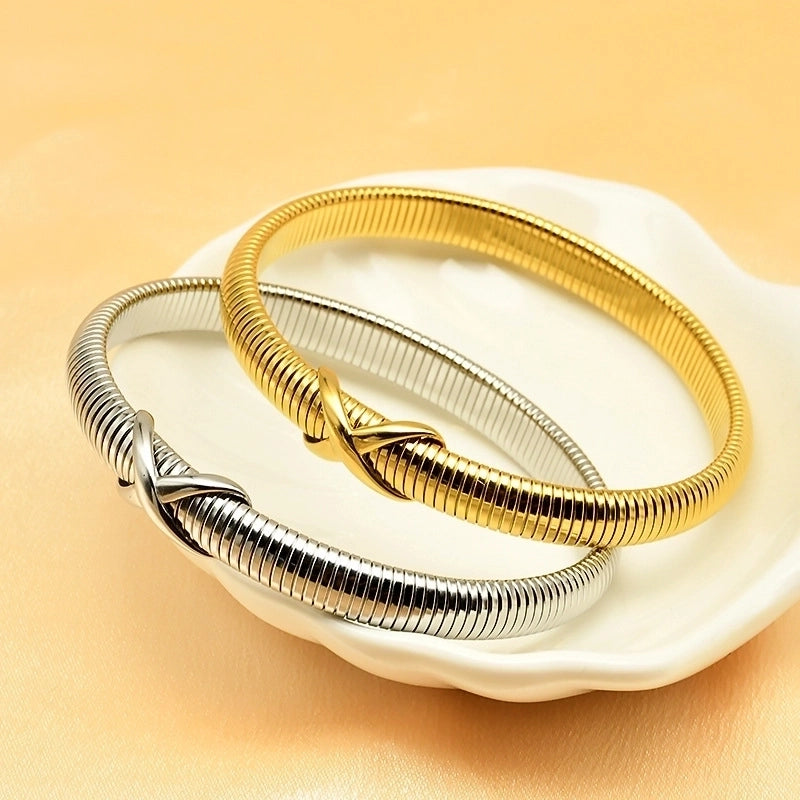 Minimalist Solid Color Titanium Steel Bangle