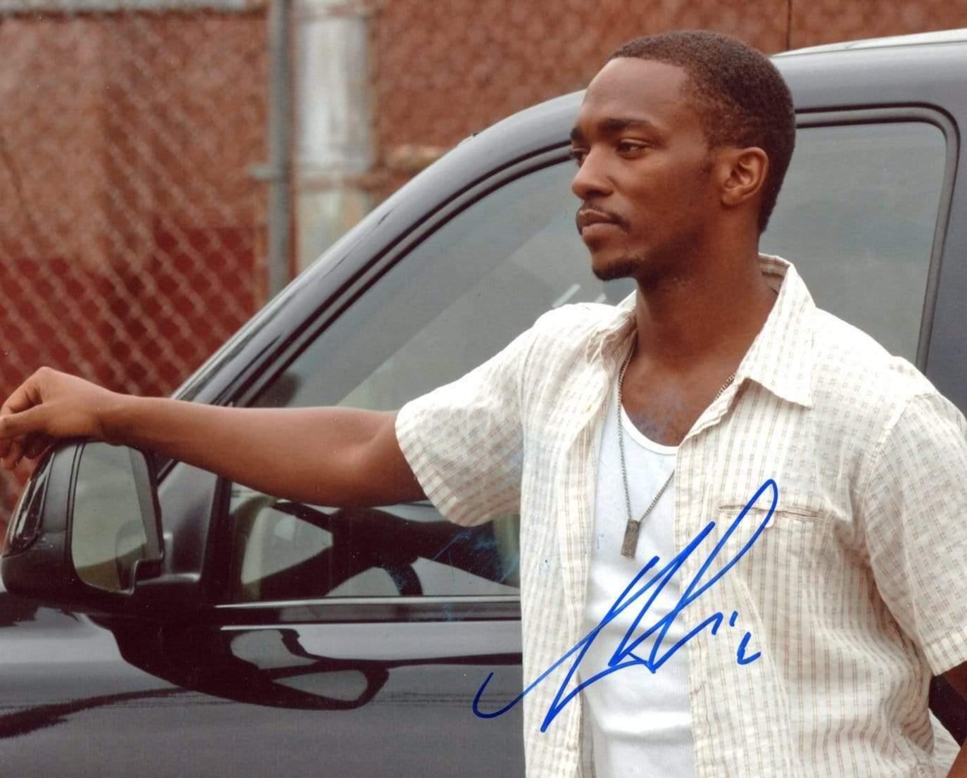 Anthony Mackie ACTOR autograph, In-Person signed Photo Poster painting