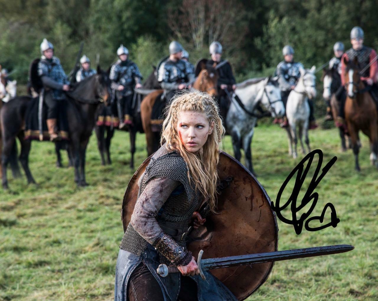 Katheryn Winnick Vikings SIGNED AUTOGRAPHED 10 X 8