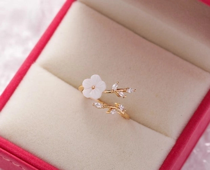 Minimalist Flower Copper Inlay Zircon Rings