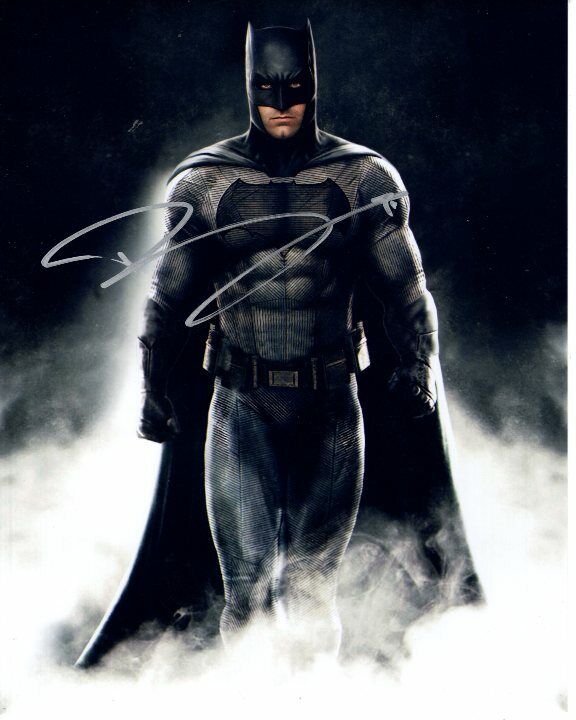 BEN AFFLECK signed autographed BATMAN BRUCE WAYNE 8x10 Photo Poster painting