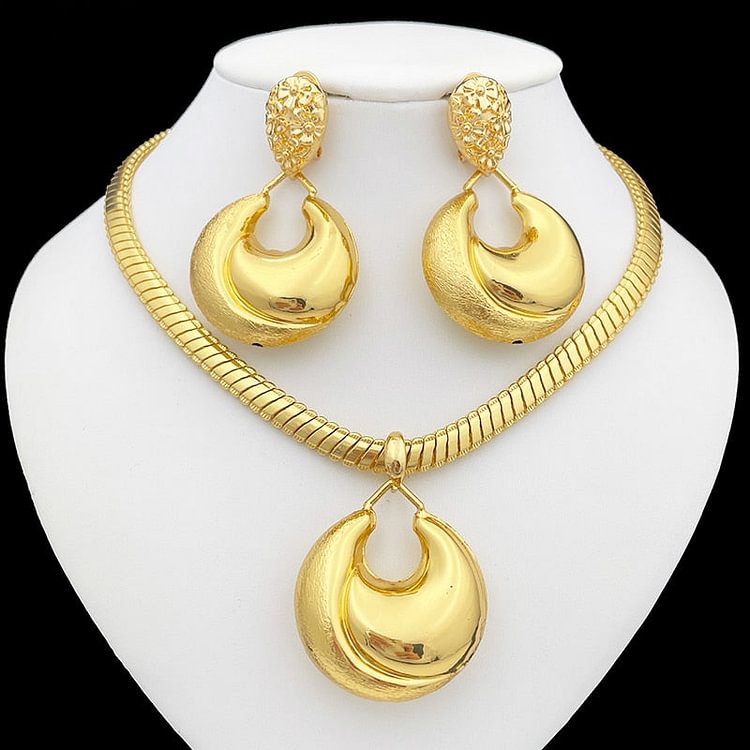 Fashion Jewelry Necklace Earrings Set