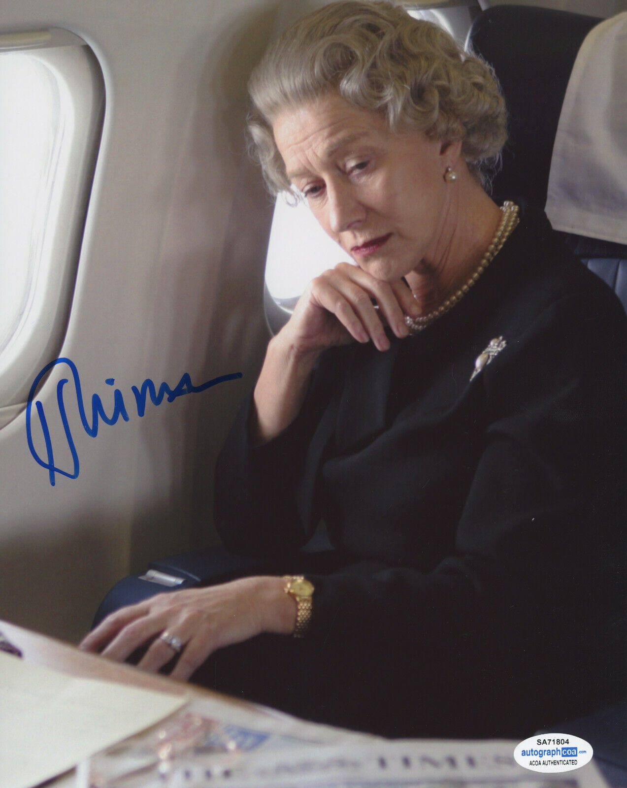 ICONIC ACTRESS HELEN MIRREN SIGNED THE QUEEN