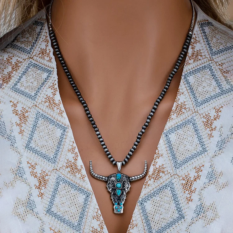 Olivenorma Natural Stone Beads Turquoise Bull Head Pendant Necklace