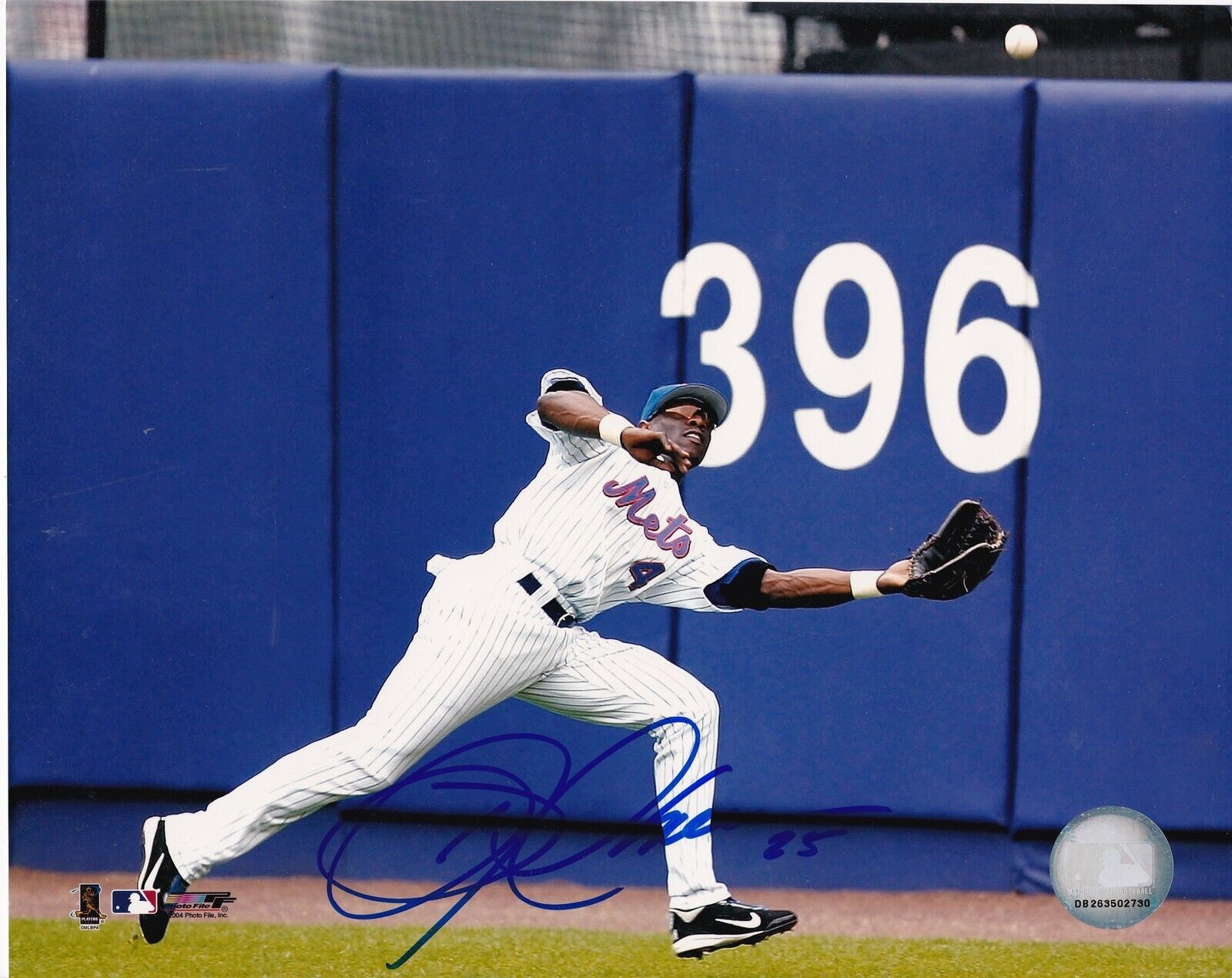 MIKE CAMERON NEW YORK METS ACTION SIGNED 8x10