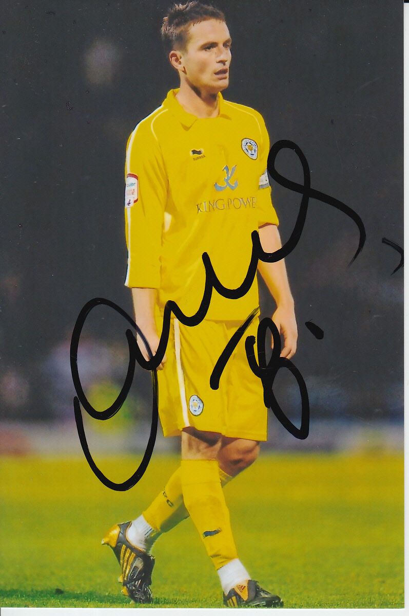 LEICESTER CITY HAND SIGNED MATT OAKLEY 6X4 Photo Poster painting 1.
