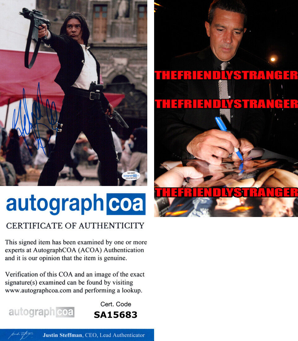 ANTONIO BANDERAS signed ONCE UPON A TIME IN MEXICO