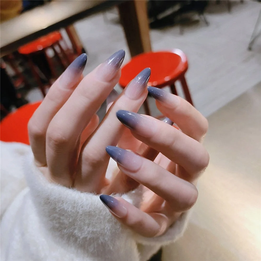 24Pcs/box Artificial Nails With Glue Gradients Wear Long Paragraph Fashion Manicure Patch False Nails Press On Nails For Girls