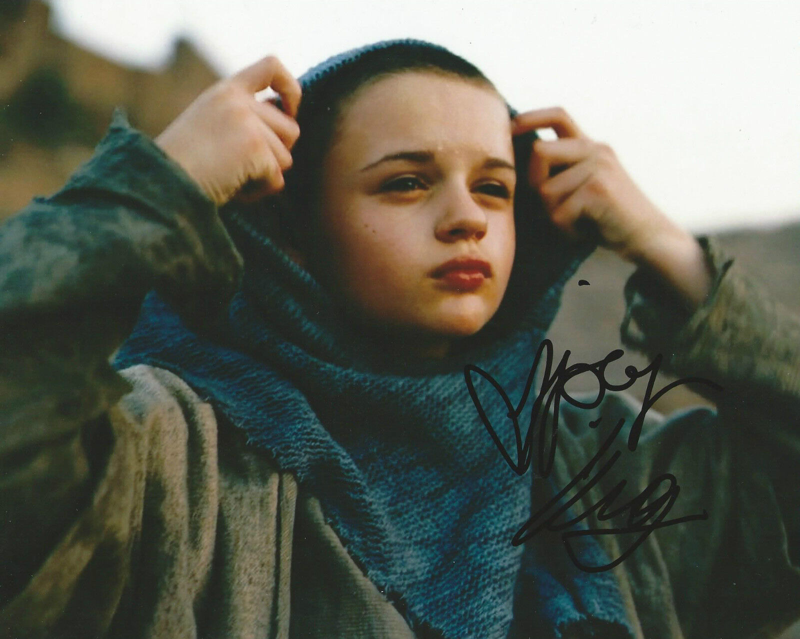 **GFA The Dark Knight Rises *JOEY KING* Signed 8x10 Photo Poster painting MH2 COA**