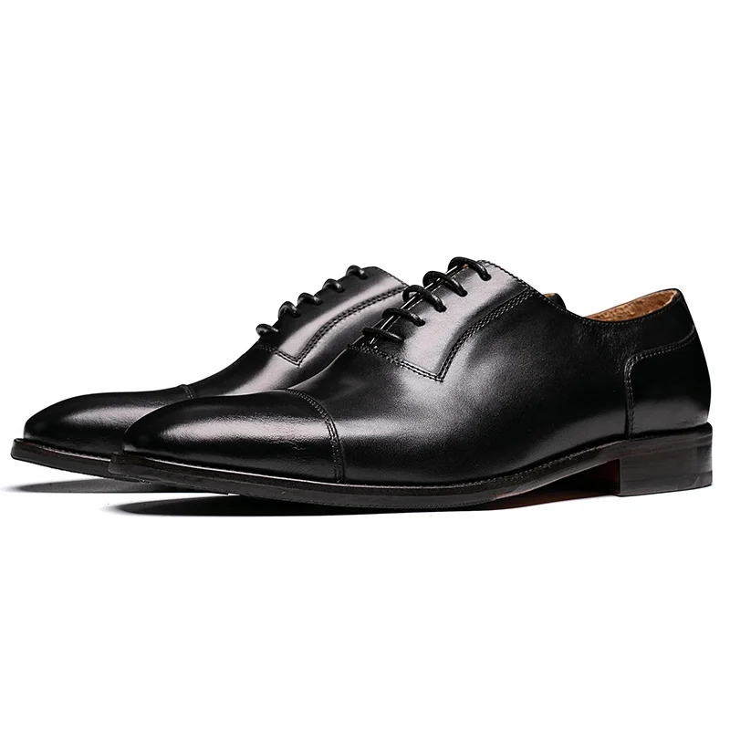 THE CLARE SHOE IN BLACK