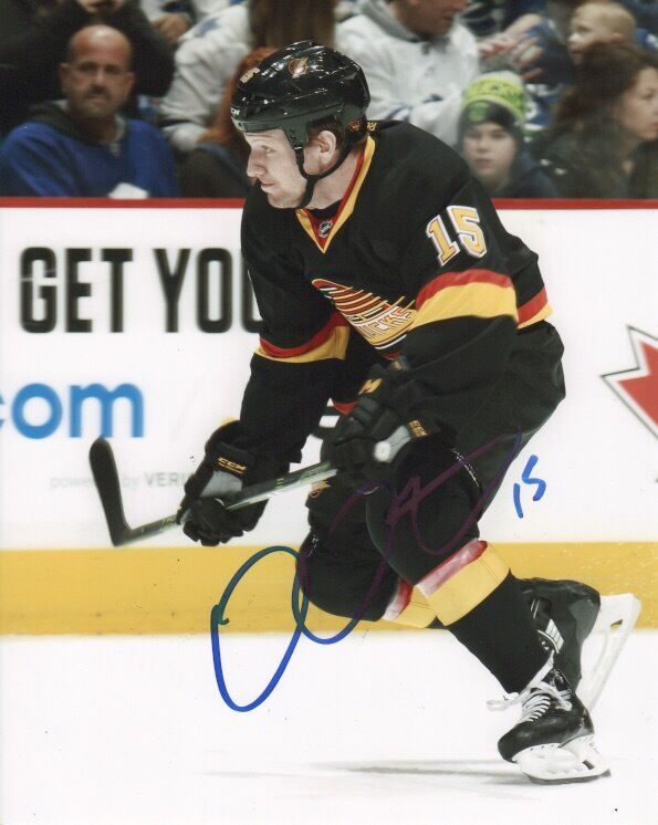 Vancouver Canucks Derek Dorsett Autographed Signed 8x10 Photo Poster painting COA