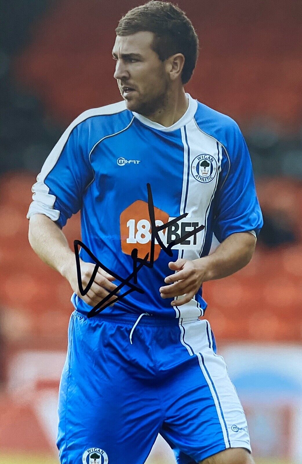 James McArthur Genuine Hand Signed 6X4 Photo Poster painting - Wigan Athletic