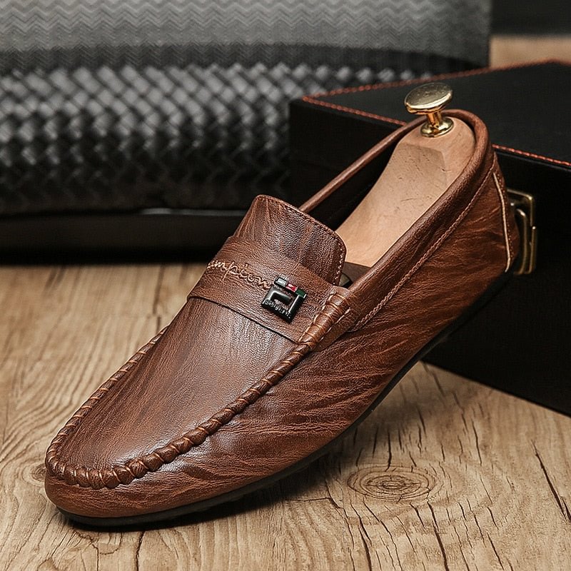 Fashion Leather Men Shoes Casual Breathable Loafers Men PU Leather Moccasins Comfortable Flat Men Shoes Outdoor Walking Footwear