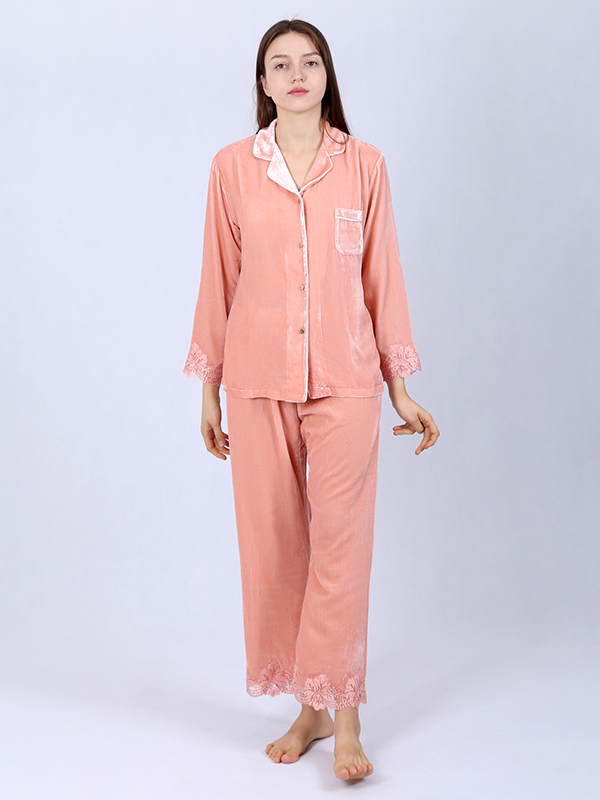 Pyjama en velours de soie classique rose 1
