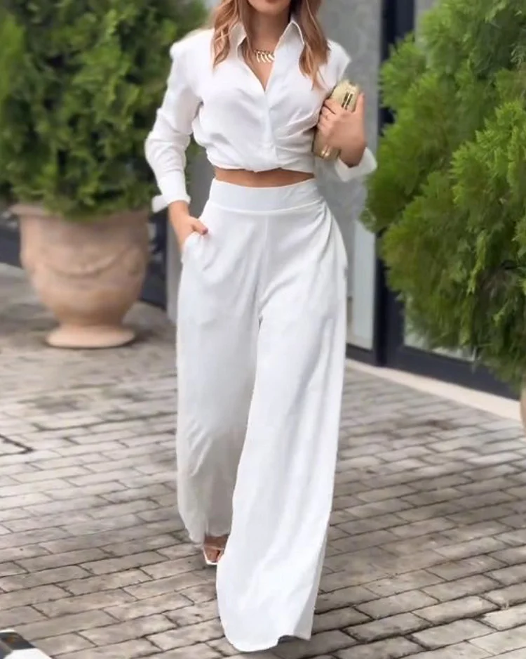 Lapel solid color two piece suit