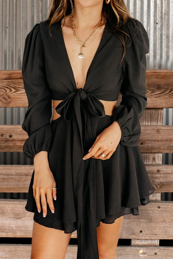 Pretty V-Neck Lace-Up Ruffle Romper
