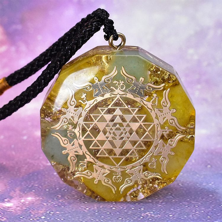 Clear Crystal Green Aventurine Metatron's Cube Symbol Necklace