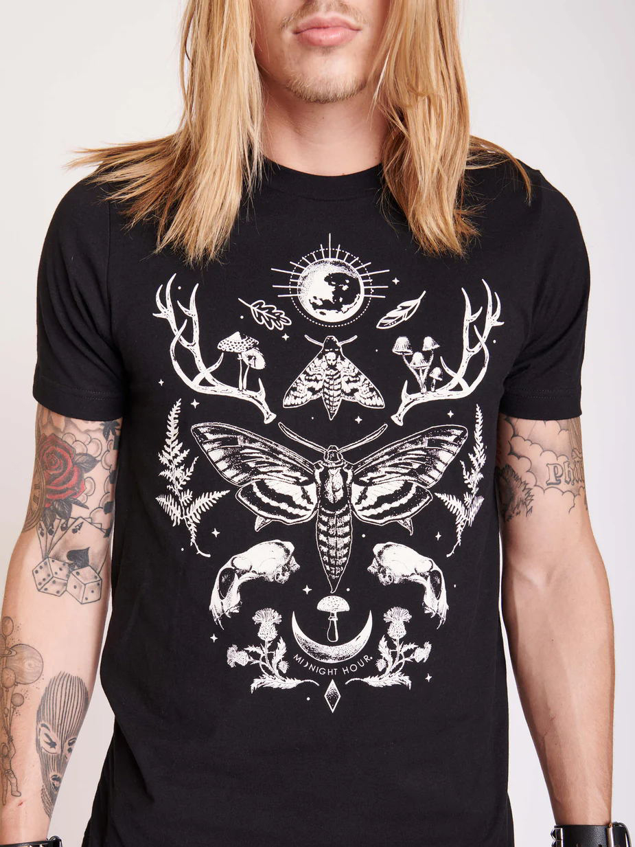 Unisex Forest Witch Print Casual T-Shirt / TECHWEAR CLUB / Techwear