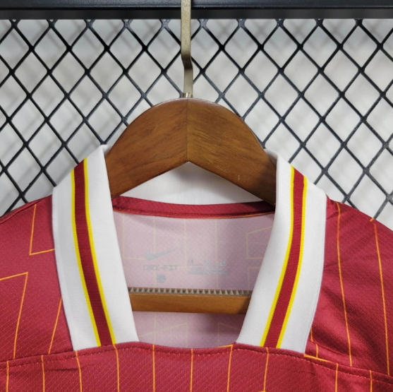 24/25 Liverpool Home Kids Kit Football Jersey Thai Quality