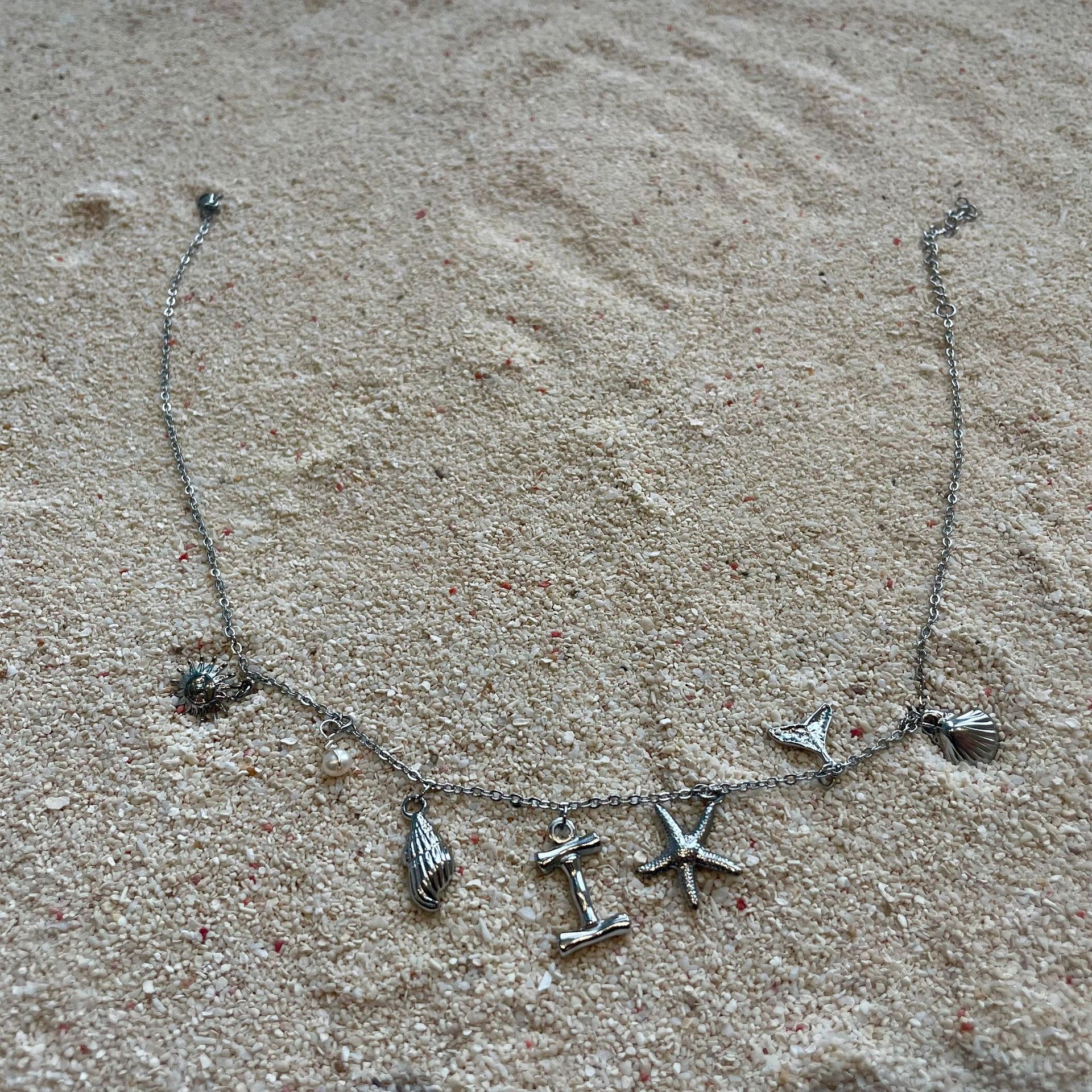 Women's Beach Conch Shell Pendant Necklace