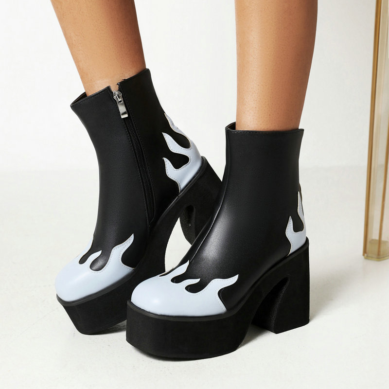 FLAME ANKLE BOOTS (4.5-8)